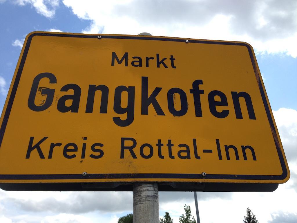 Hotel Am Marktplatz Gangkofen Εξωτερικό φωτογραφία