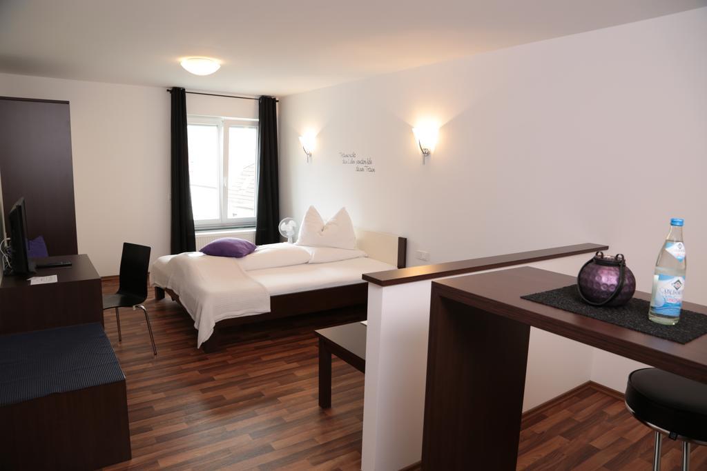 Hotel Am Marktplatz Gangkofen Δωμάτιο φωτογραφία