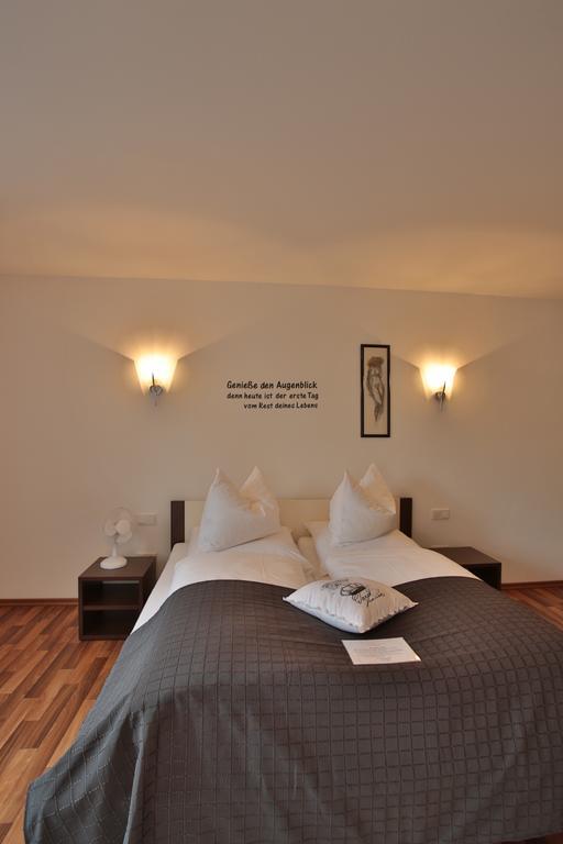 Hotel Am Marktplatz Gangkofen Εξωτερικό φωτογραφία